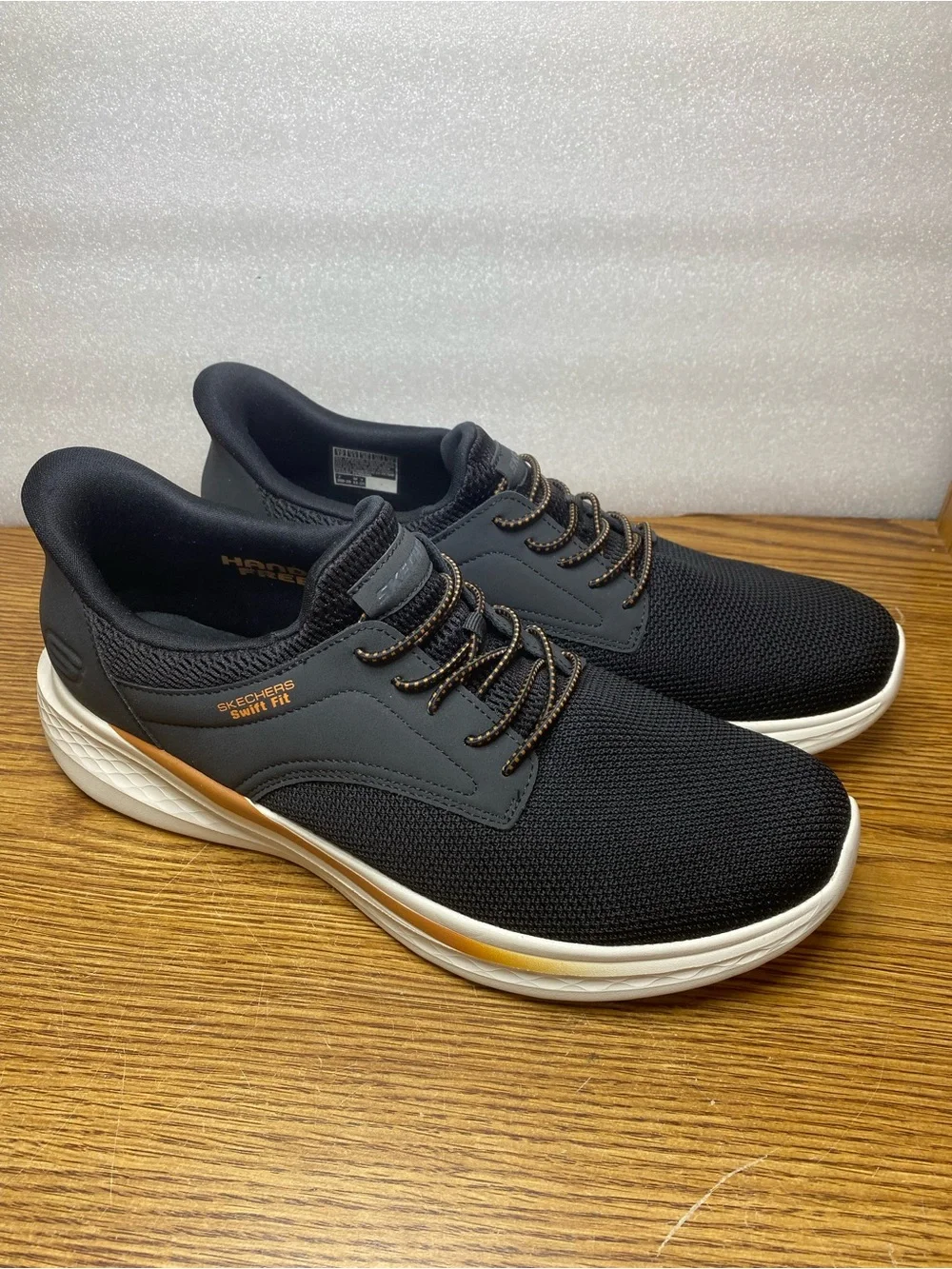 Skechers Swift Fits Hands Free Slip On Memory Foam Athletic Shoes Mens Size 12